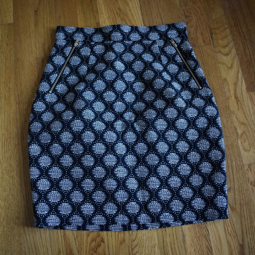 H&M Pencil Skirt